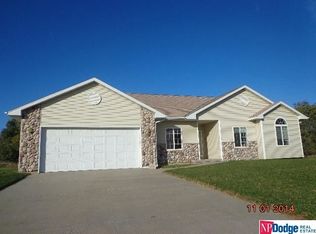 19582 Ridgeway Rd, Plattsmouth, NE 68048