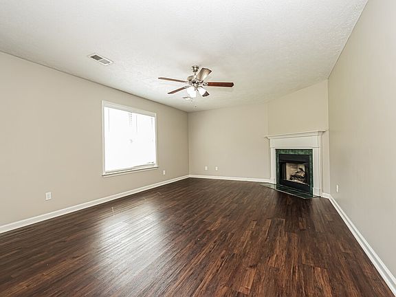 5th image of 410 Williamsport Dr