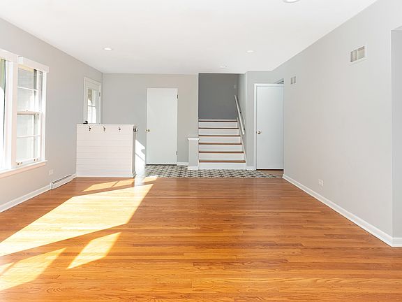 4th image of 707 Thornwood Dr