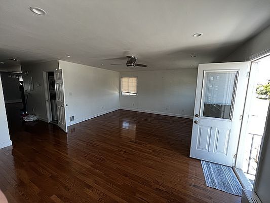 2nd image of 199 Cross Bay Pkwy Floor 2