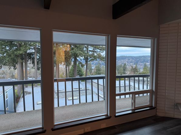 7400 Stinson Ave APT 312