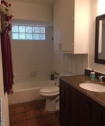 5th image of 212 Emporia Blvd