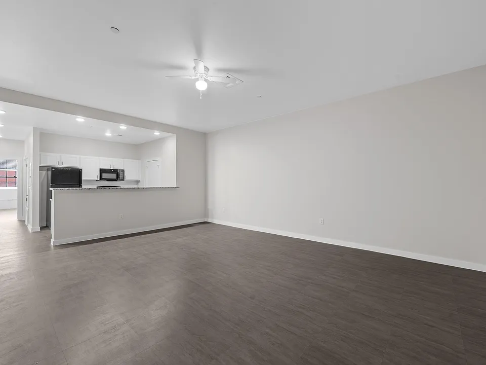 5 N 2nd St #1203