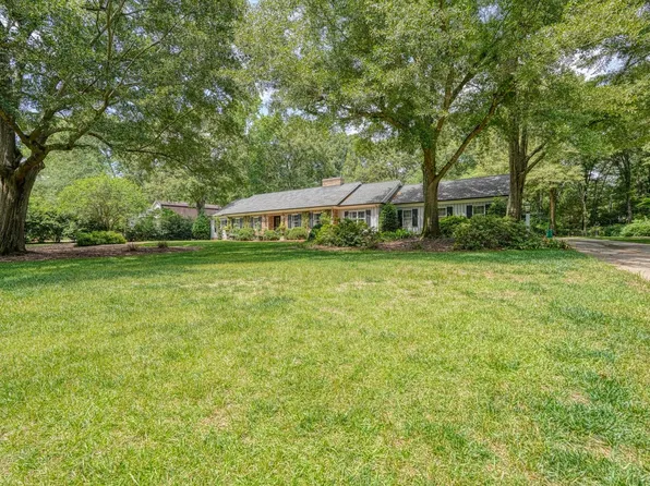 301 Dunbarton Ct, Spartanburg, SC 29307