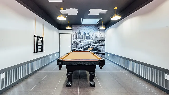 Rented by Nooklyn NYC LLC | media 23