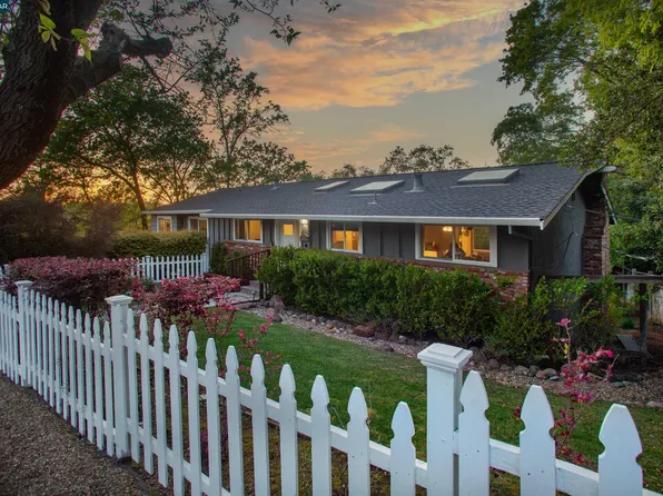 4016 Walnut Blvd, Walnut Creek, CA 94596