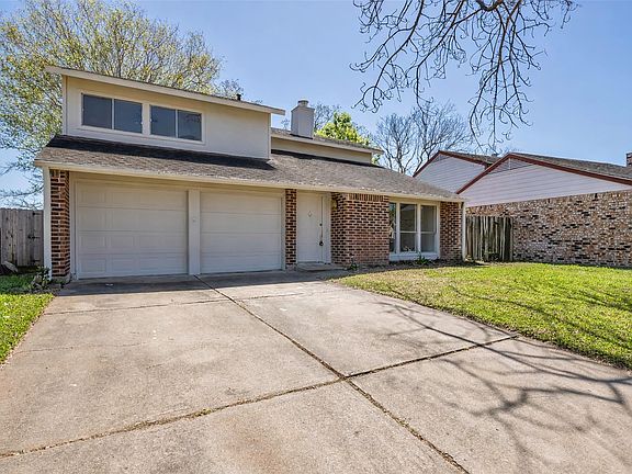 2nd image of 3551 Duncaster Dr