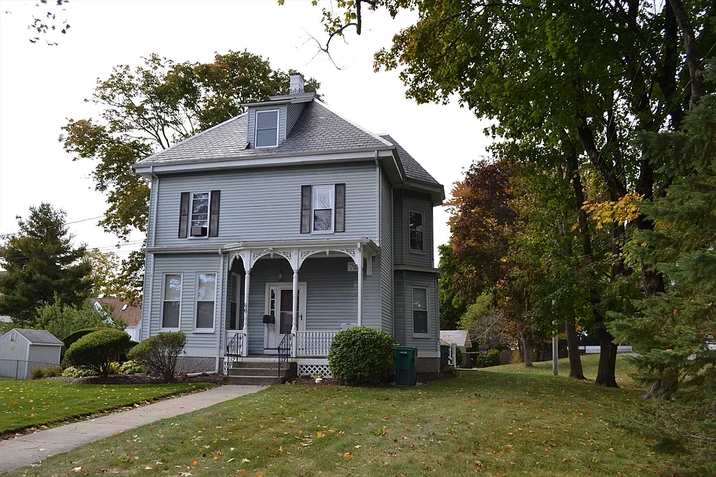 1 bed, 1.0 bath, 600 sqft, $1,800 — Photo 2