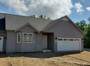 16B Lunas Ave #16B, Epping, NH 03042