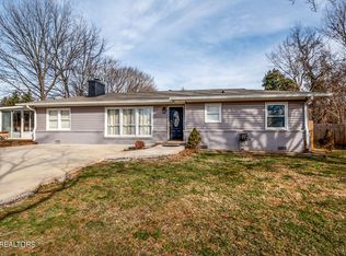 4209 NW Drifting Dr, Knoxville, TN 37912