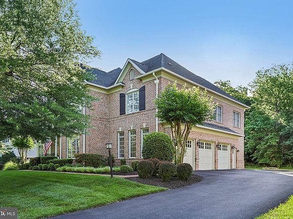 3rd image of 22494 Wilderness Acres Cir