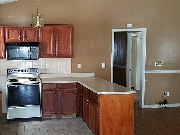 2nd image of 168 Saint Christopher Ln