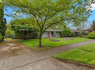 9028 NE Thompson St, Portland, OR 97220
