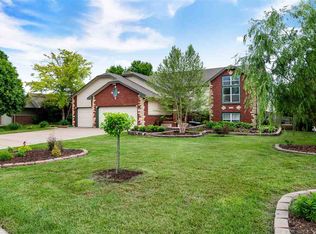 4500 Westlake Ct, Wichita, KS 67220