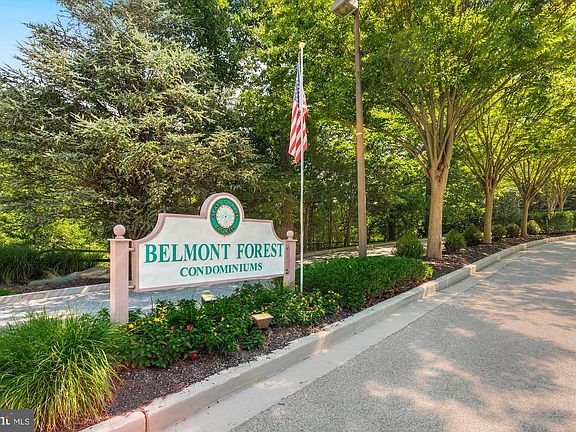 2nd image of 215 Belmont Forest Ct Unit 303