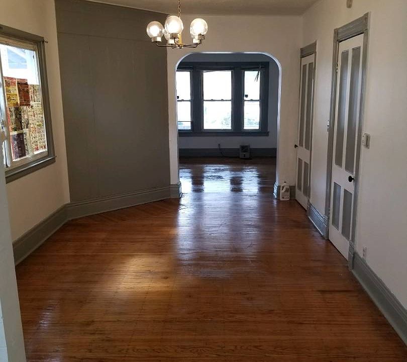 1st image of 297 15th St #2