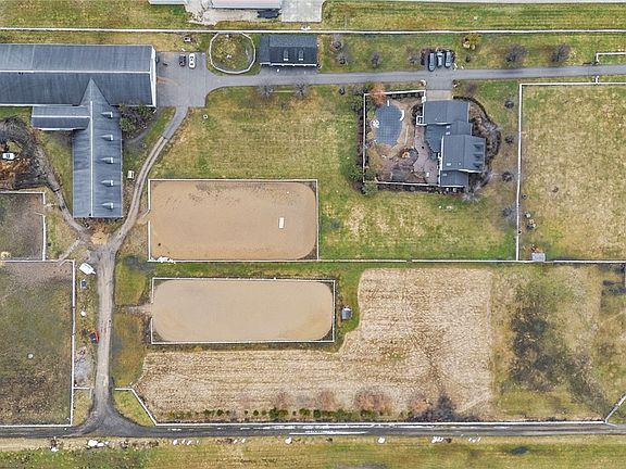 2nd image of 16501 Station Rd