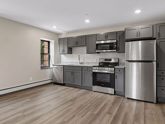 2nd image of 321 6th St E Unit 7