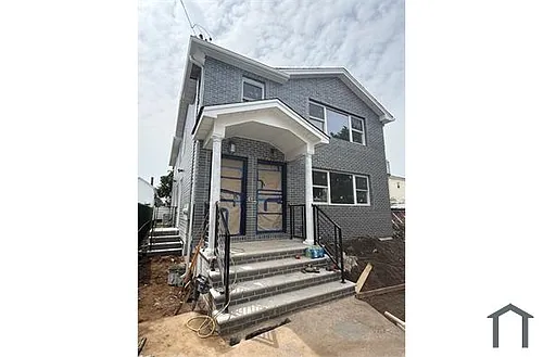 16114 119th Ave #1-2 Photo 1