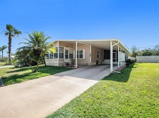 5551 Antigua Dr, Zephyrhills, FL 33541