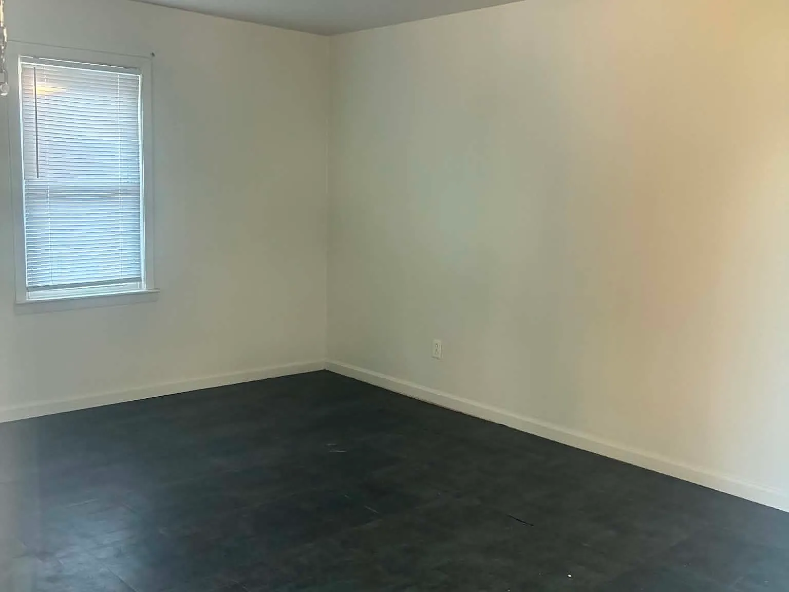2 bed, 800 sqft, $995 — Photo 4