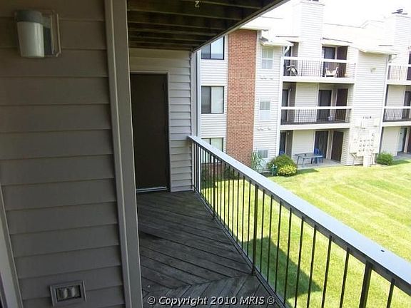 5th image of 1121 Castle Harbour Way 2d #2D