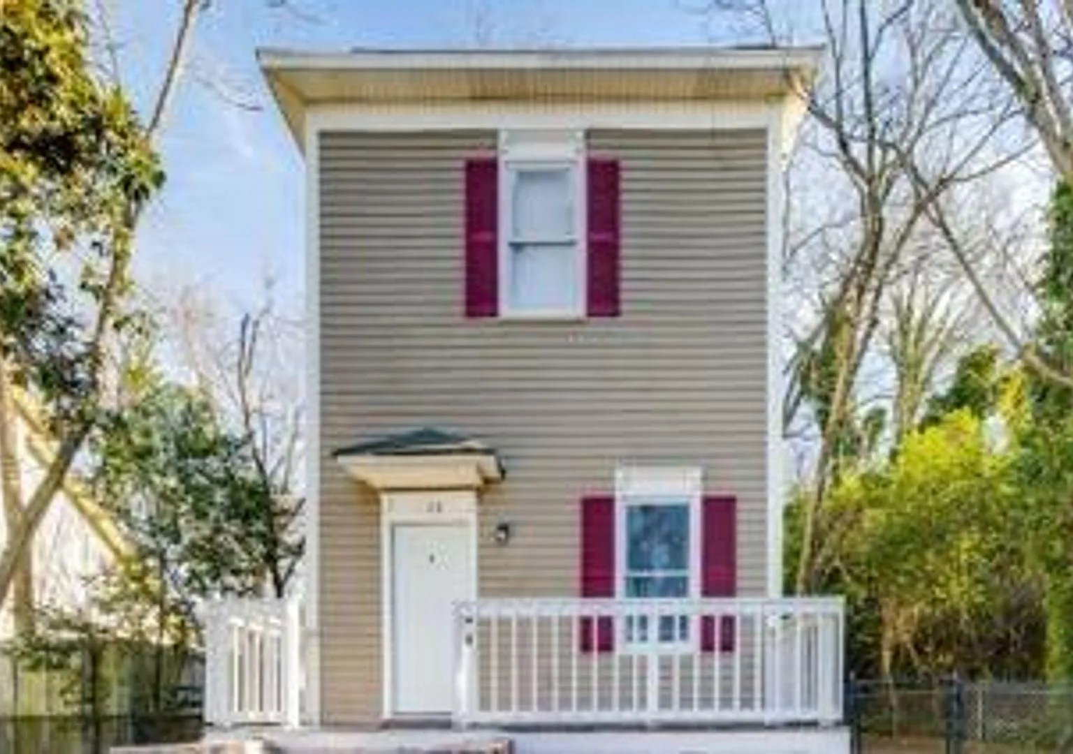 2 bed, 550 sqft, $1,250 — Photo 1