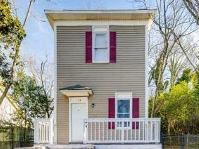 1113 Olympia Ave #A & B — Photo 1