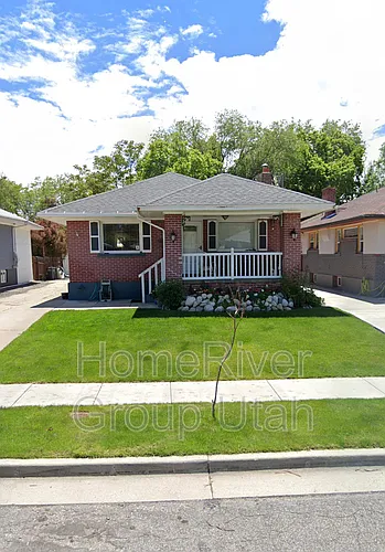 632 E Wilson Ave Photo 1
