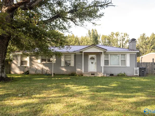 18245 Highway 20, Hillsboro, AL 35643