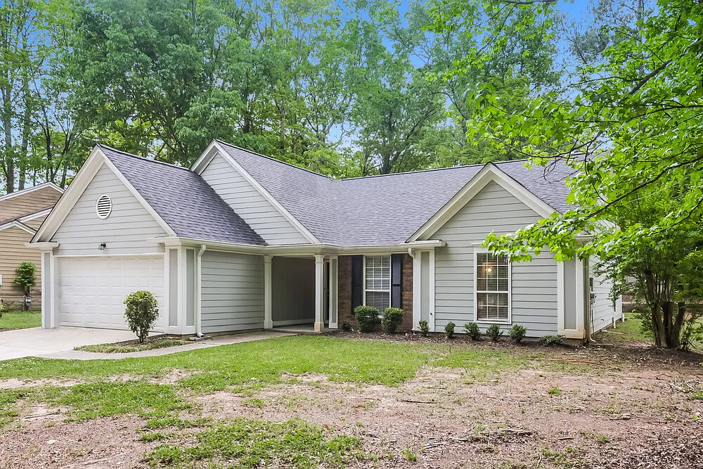 3 bed, 2.0 bath, 1672 sqft, $2,540 — Photo 3