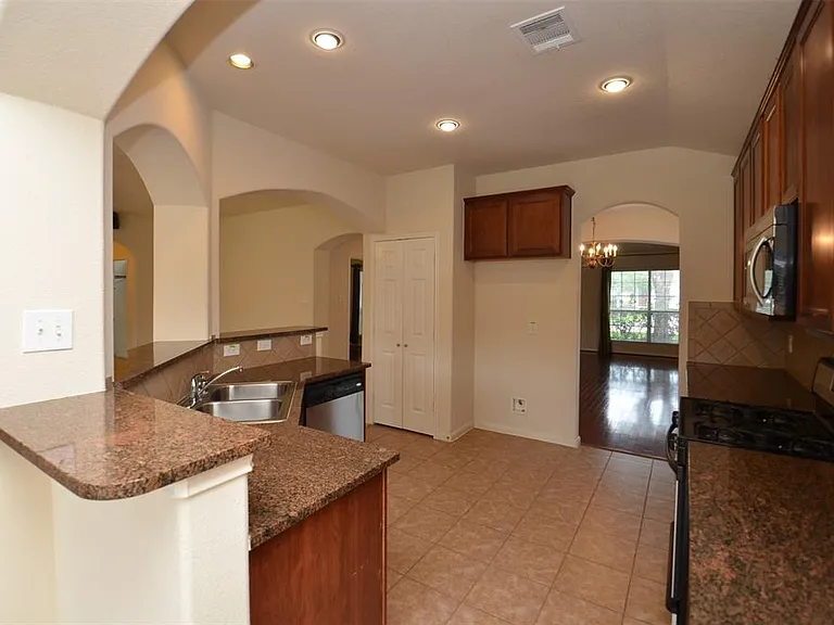 5115 Trevors Trace Ln — Photo 9