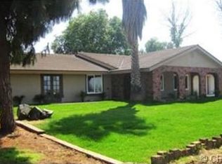 16123 Hermosa Dr, Riverside, CA 92506