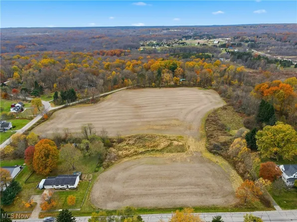 Rapids Rd, Burton, OH 44021