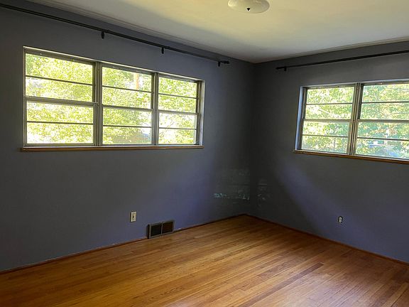 4th image of 615 Morningside Dr APT B
