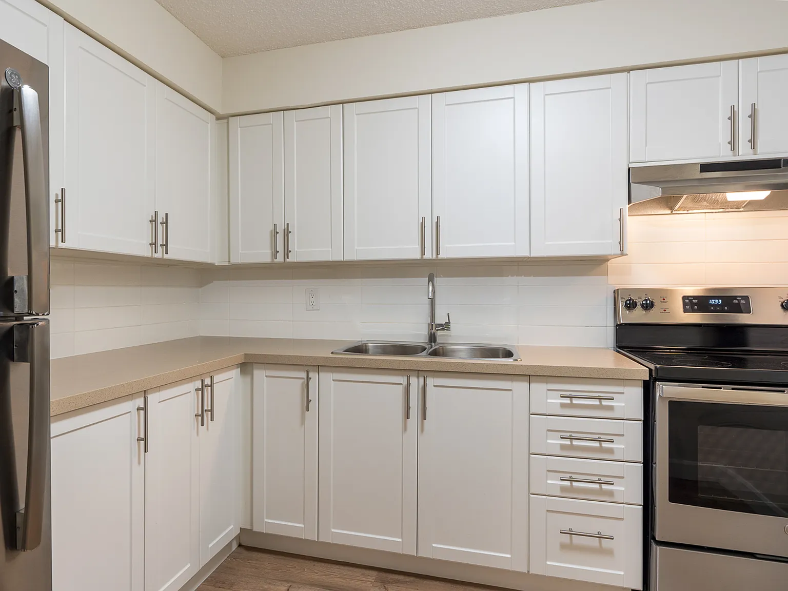 Applewood Apartments — Photo 4