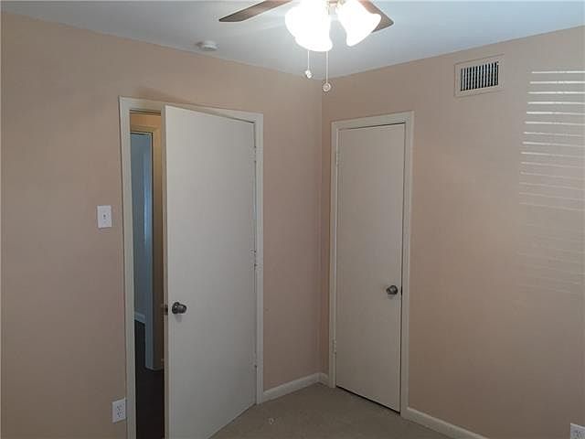 1st image of 209 Carolyn Dr