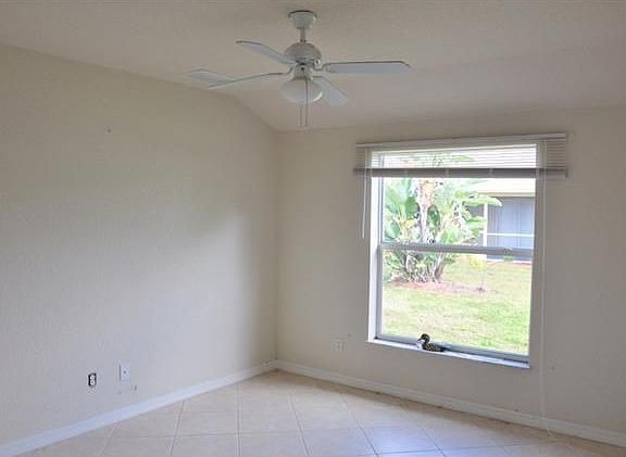 3rd image of 188 Rotonda Blvd W #188A
