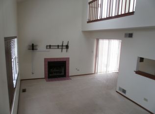 19863 S Edinburgh Ln, Frankfort, IL 60423