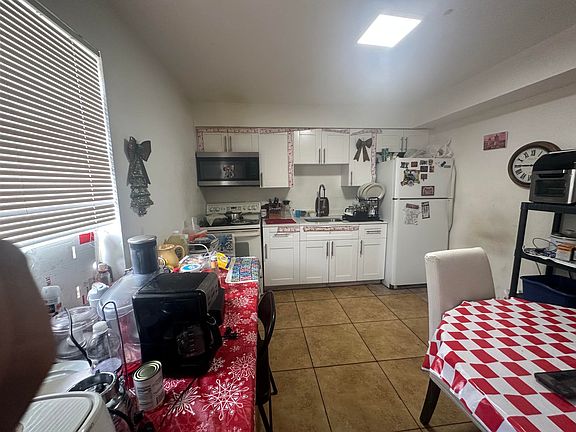 5th image of 5626 SW 27th Street