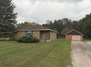 8209 River Rd, Evart, MI 49631