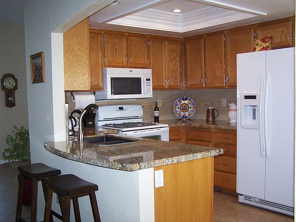 2nd image of 29351 Summerset Dr