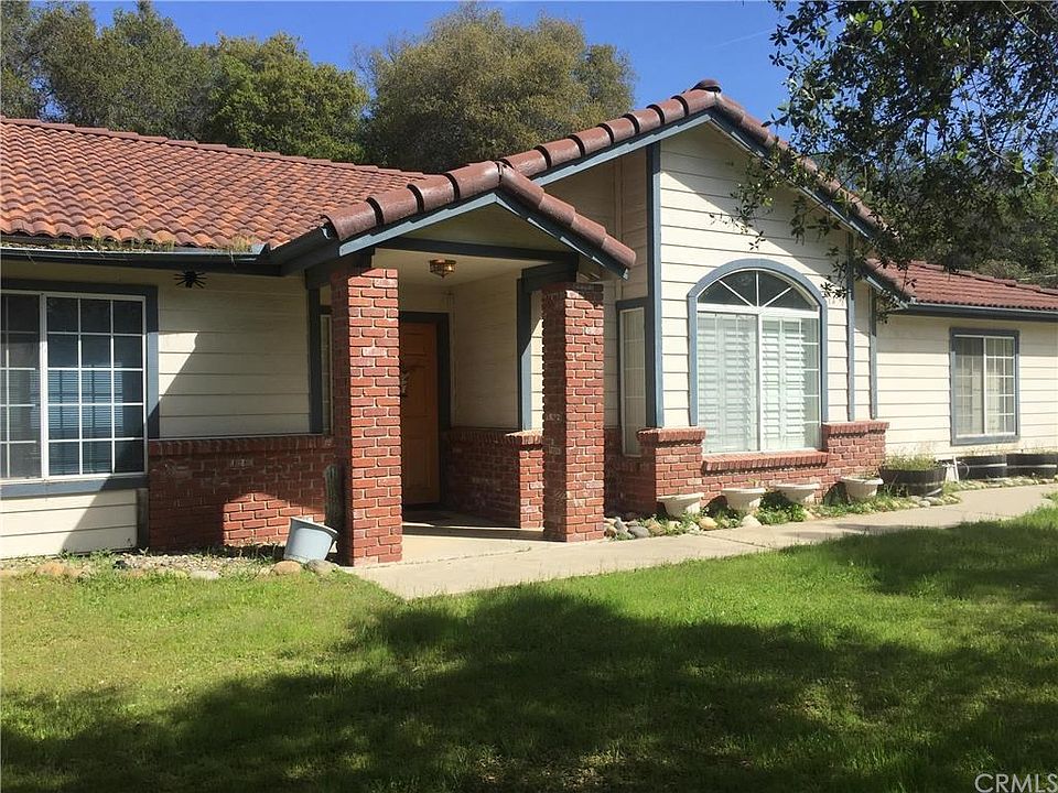 2nd image of 41663 Long Hollow Dr