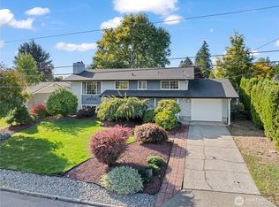 1802 Clovercrest St, Enumclaw, WA 98022