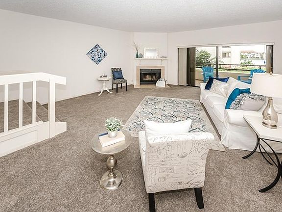 3rd image of 126 1st St E APT 102