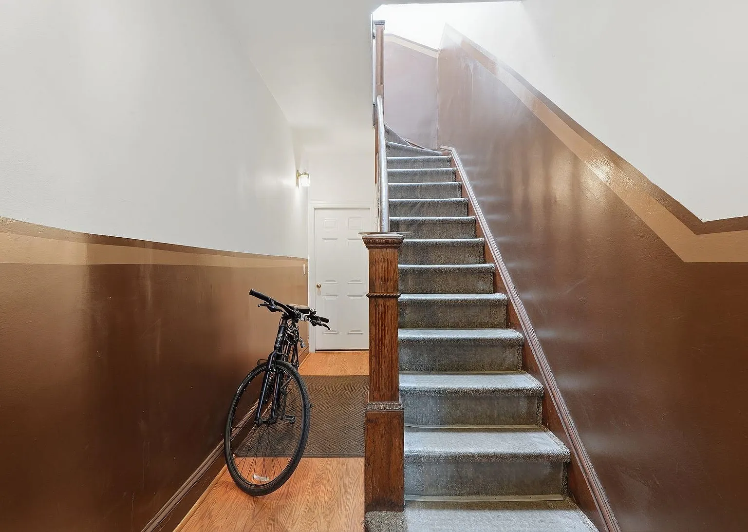 2 bed, 1.0 bath, $2,400 — Photo 4