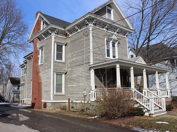 3rd image of 82 Port Watson St