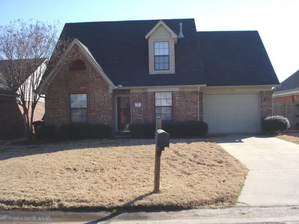 753 Long Leaf Dr, Marion, AR 72364