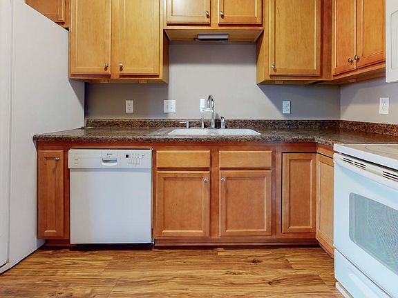 4th image of 4350 Trenton Ln N APT 310