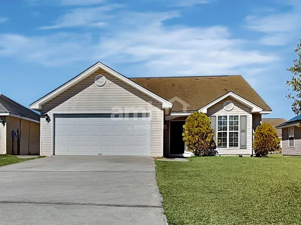 64 Cordage Cir, Port Wentworth, GA 31407